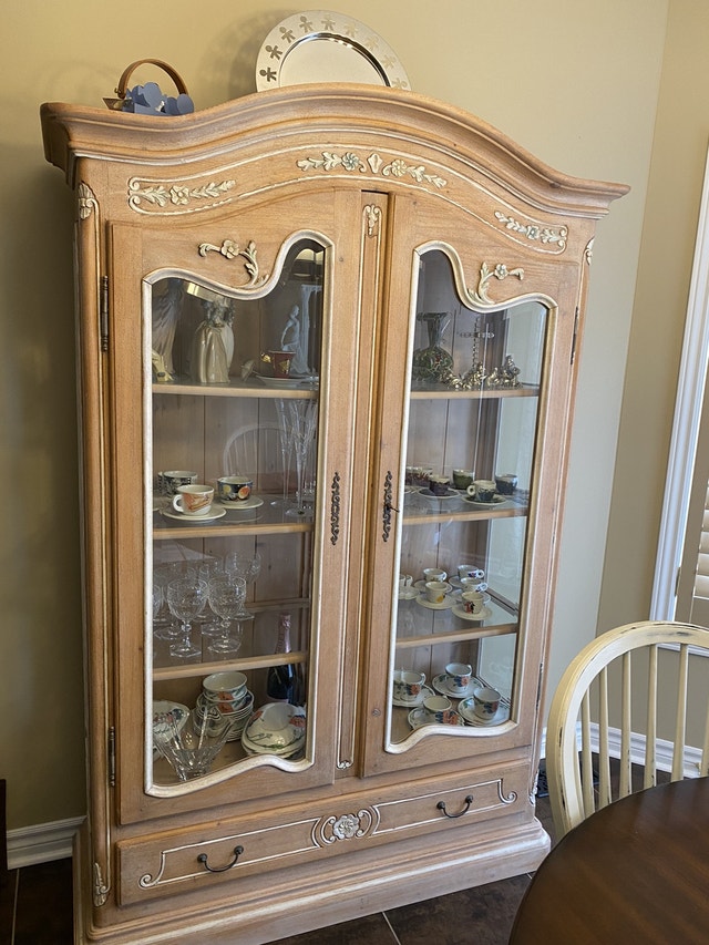 Antique Oak Storage Hutches & Display Barrie Kijiji