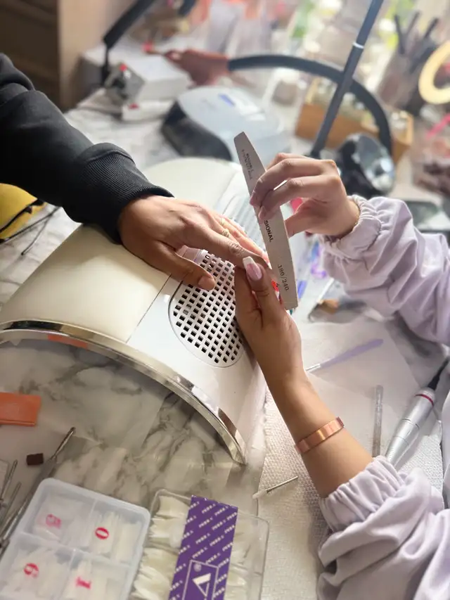 Gel Nails Extensions Class498581091502018566