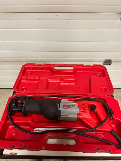 Milwaukee reciprocal saw, View more