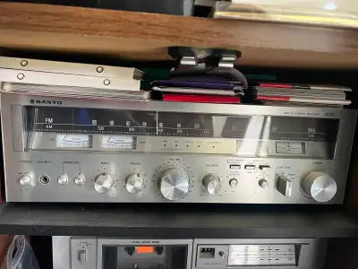 Sanyo 2033 AM/FM Stereo Receiver, View more