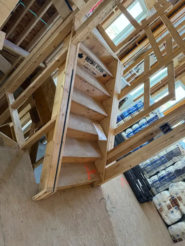 Carpenter ready for your needs533461930303170562