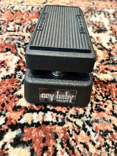 Dunlop Cry Baby Mini Wah, View more