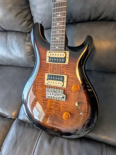 PRS SE Custom 24 & Case - Mint!, View more