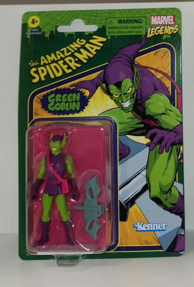 Etobicoke P/U Green Goblin Retro Marvel Legends in Arts & Collectibles in City of Toronto - Image 2
