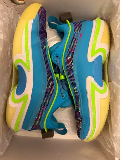 Size 10 Air Jordan XXXVI Low Luka Basketball, View more