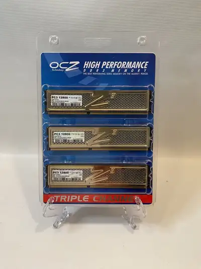 OCZ Gold Series DDR3 PC3 12800 2GB Memory Ram!, View more