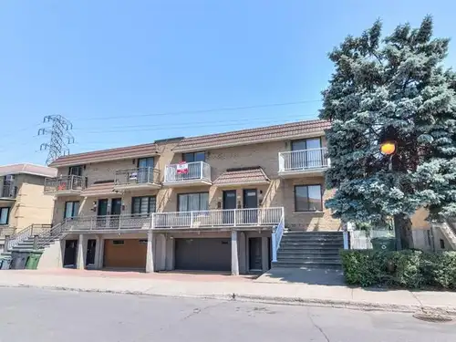 Superbe appartement de 1 chambre - Entièrement rénové avec goût moderne,echangeur D air,comptoir gra...