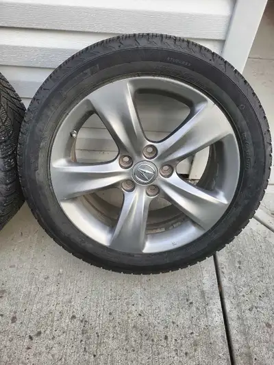 Selling my lightly used winter tires from my 2012 Acura TL 6spd. >8mm tread depth (factory new is ~9...