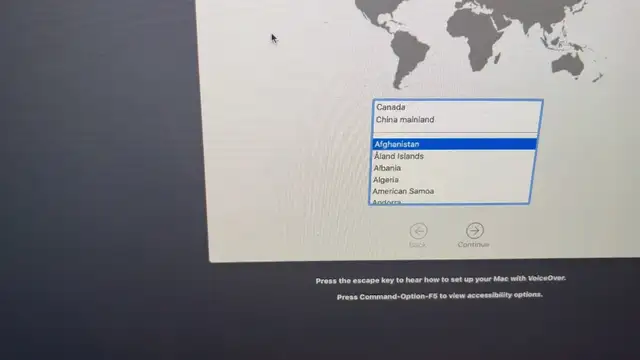 iMac 21.5" Late 2013 in iPads & Tablets in Ottawa - Image 3