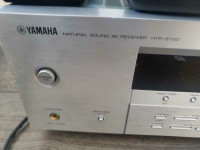 Yamaha 5730 with 3 speakers and remote