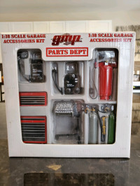 1:18 Diecast GMP Garage Accessories Kit BNIB Part No. 9010