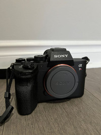 Sony A7RIV 61MP Mirrorless Camera Body