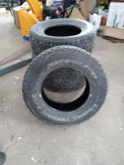 Moto Master Truck tires used 1 month 275-65R-18