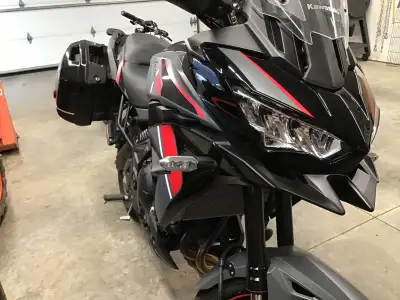 Selling my 650 Versys, nothing wrong with it just not using it.