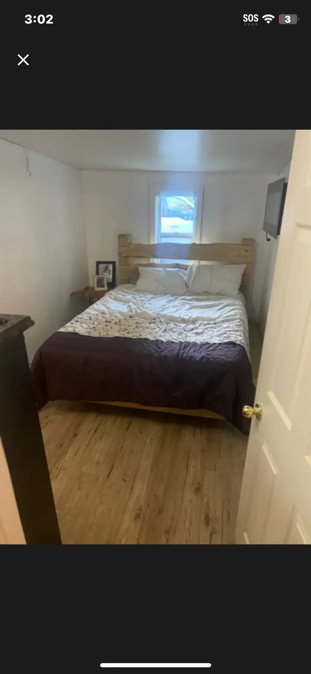 60 acre hunting retreat and cabin for rent  in Ontario in Canada - Image 8