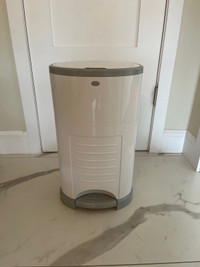 Dekor diaper pail