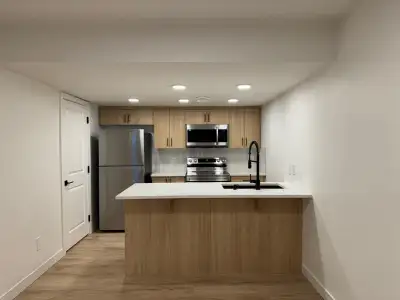 New Legal 1 Bed/1 Bath Bsmt – Rent + Utils, Wi-Fi Incl.