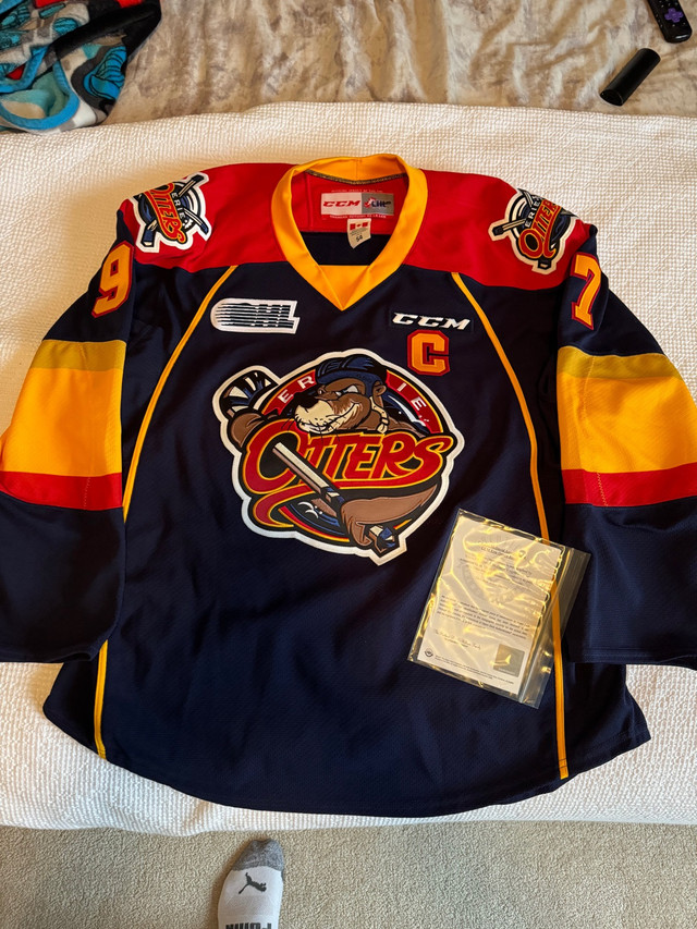 Connor McDavid Autographed Erie Otters Jersey in Arts & Collectibles in Oshawa / Durham Region - Image 2