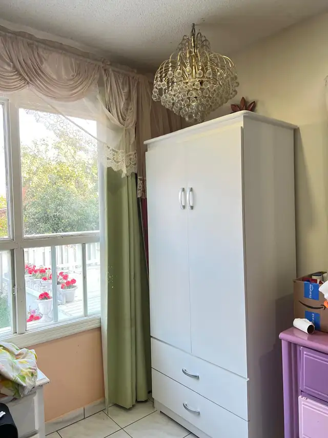  Stylish Modern Wardrobe Closet | Free Delivery Available in Dressers & Wardrobes in Hamilton - Image 3