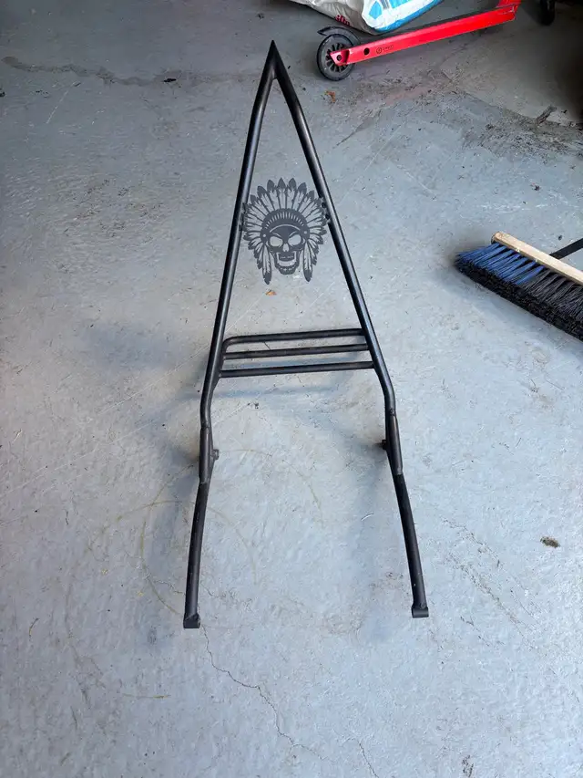 Indian motorcycle in Motorcycle Parts & Accessories in Laval / North Shore - Image 2