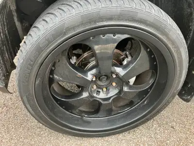 6 x 114.3 10 x 22 very strong rims they are heavy…