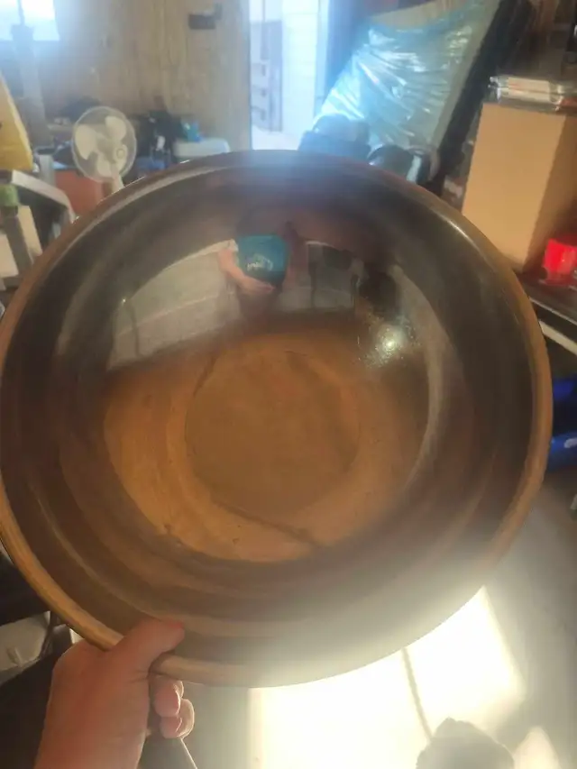 Extra Large 16" Stainless Steel Mixing Bowl (Commercial Size) in Other in Winnipeg - Image 4
