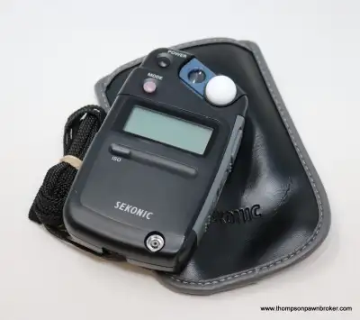 SEKONIC L-308 LIGHT METER & COVER, View more