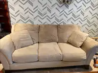 2 sofas (3 places et 1 place) popres