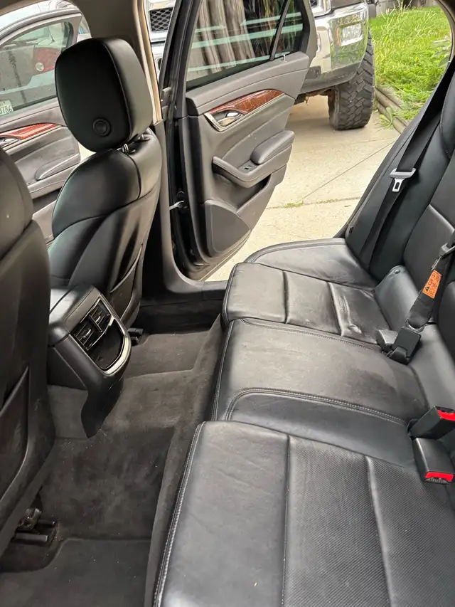 2015 Cadillac 548407619544698887