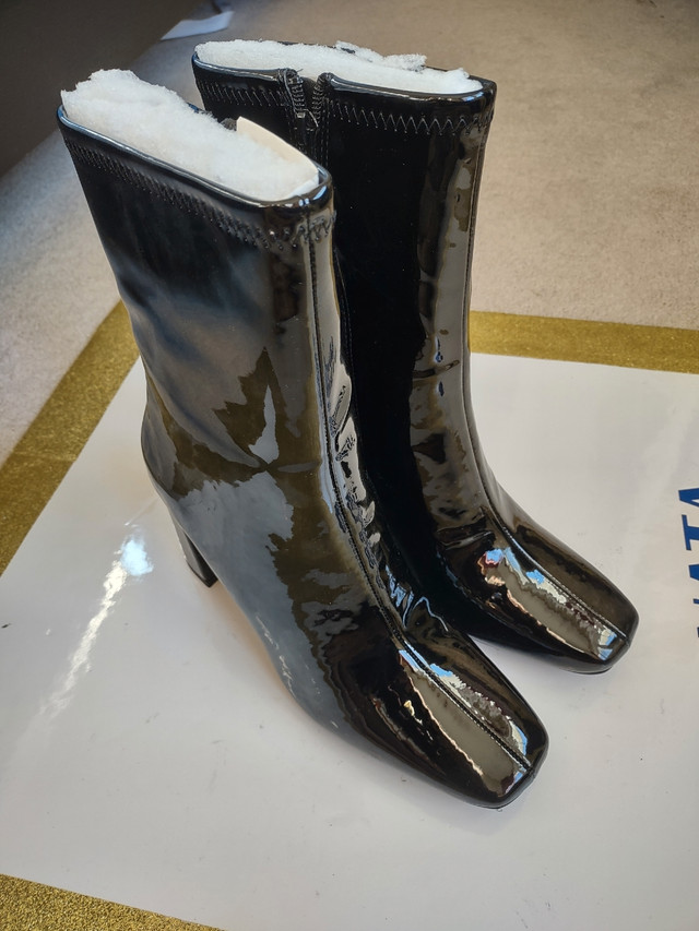 Women boot size 8, coutgo, Kanata, ottawa in Women's - Shoes in Ottawa - Image 3