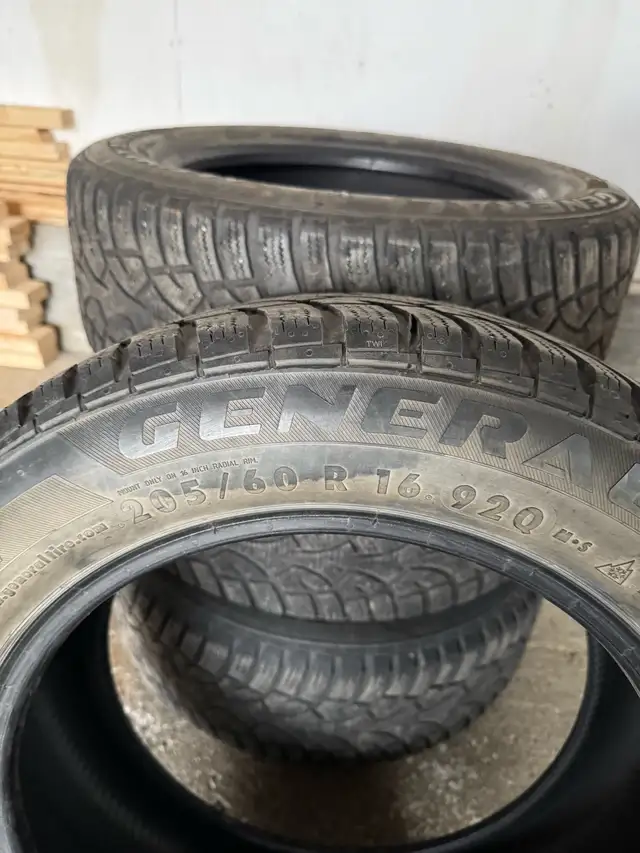 Pneus 205/60R16 in Tires & Rims in Rimouski / Bas-St-Laurent - Image 6