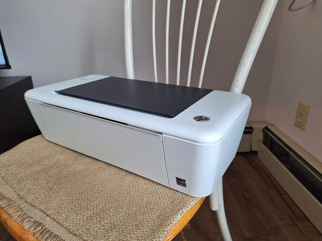 Selling a printer  HP DESKJET 1010 in Printers, Scanners & Fax in Regina - Image 4