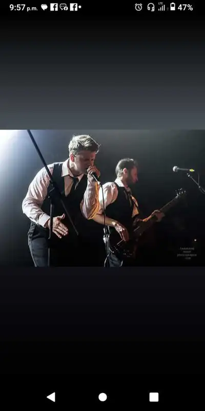 Singer looking for band, View more