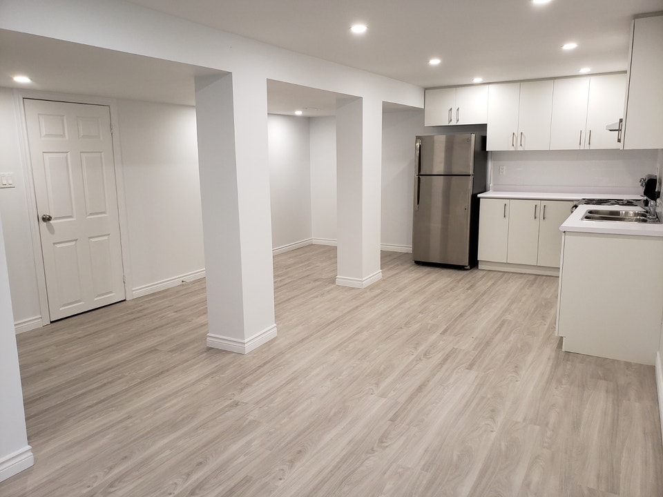 Finch and Bayview 2 Bedroom Basement 3