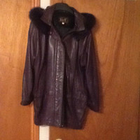 LADIES LEATHER JACKET