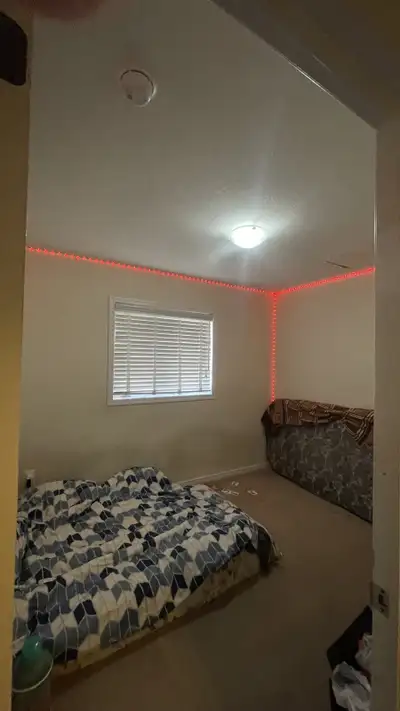 Room available for rent. For private rent is $800 plus utilities. In sharing $425 plus utilities. Ho...