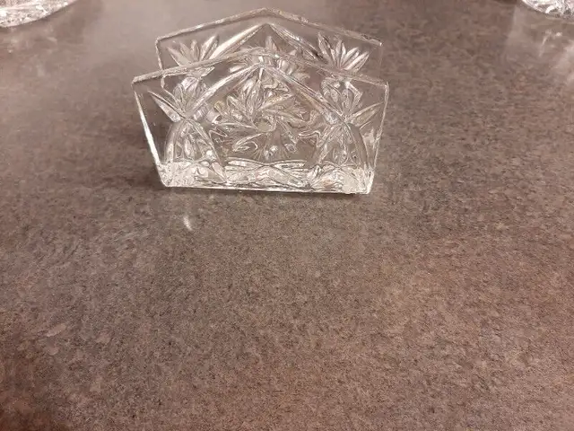 Ensemble vintage en crystal pinwheel / Ensemble couteaux bifteck in Kitchen & Dining Wares in City of Montréal - Image 4