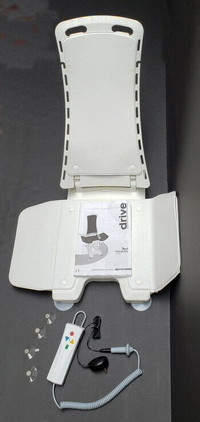 Drive Medical Auto Bath Lift Chair for Bathtubs