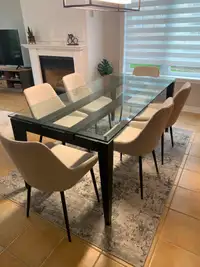 Set salle à manger - Table Val et chaises Leon de MUST