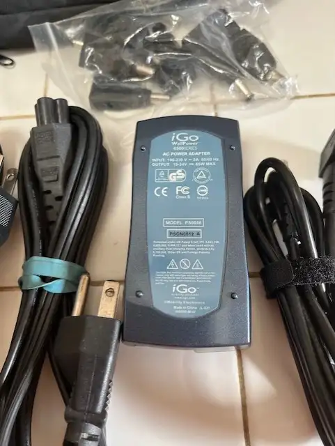 iGo Wall Power AC power adapter 6500 series in Laptop Accessories in Norfolk County - Image 4