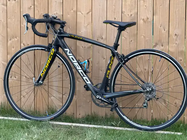 Like new Full Carbon  Norco Valence c4 size  48 cm in Road in St. Catharines - Image 6