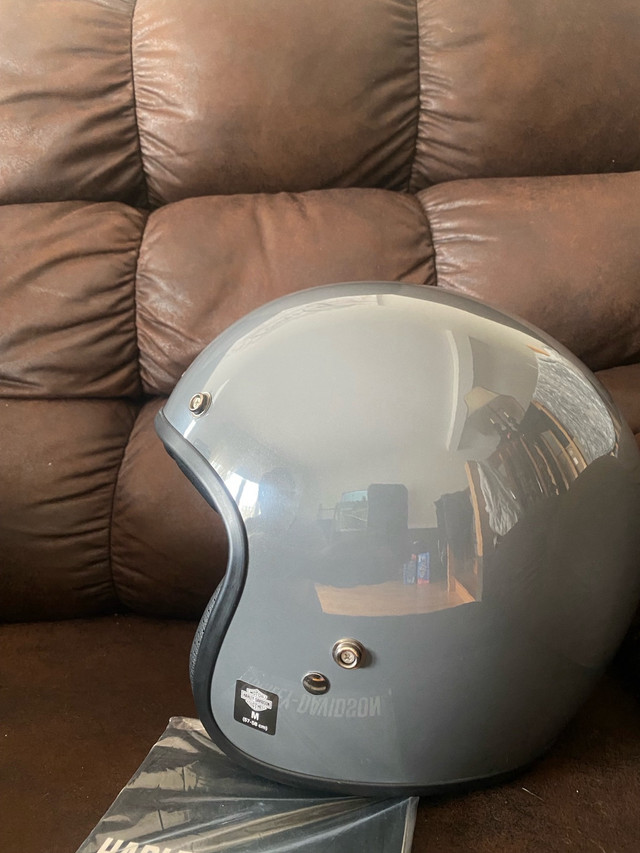 New Harley helmet in Motorcycle Parts & Accessories in Bathurst - Image 2