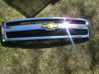 07-13 chevy sliverado grill, wheels, headlights  and other parts