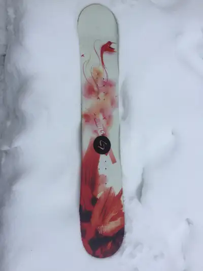 Almost New Women's SIMS Snowboard 146cm, View more