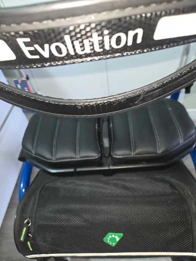 EVOLUTION WALKER  - NEW CONDITION 
