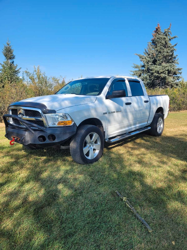 Dodge Ram 1500 in Cars & Trucks in Calgary