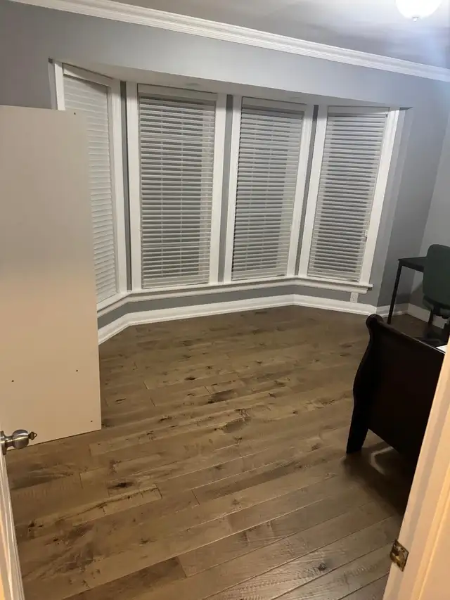 4-Bedroom Sublease in 4-Bedroom House in Short Term Rentals in Kitchener / Waterloo - Image 11