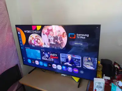 50" Samsung Qled Q60D 2024LED Smart TV. Remote and legs.  Free d, View more