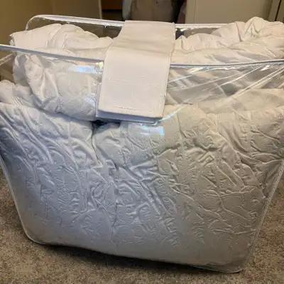 Queen size blanket, View more