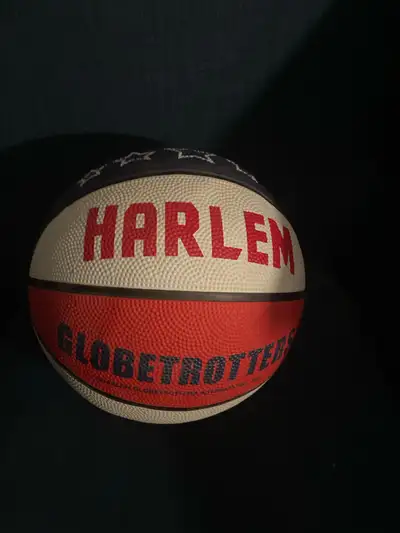 signed harem globetrotters basketball , View more